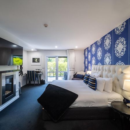 Black Swan Lakeside Boutique Hotel Rotorua Ngoại thất bức ảnh