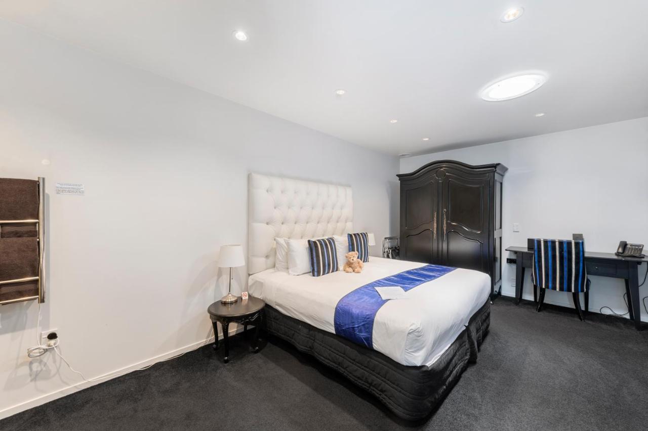 Black Swan Lakeside Boutique Hotel Rotorua Ngoại thất bức ảnh