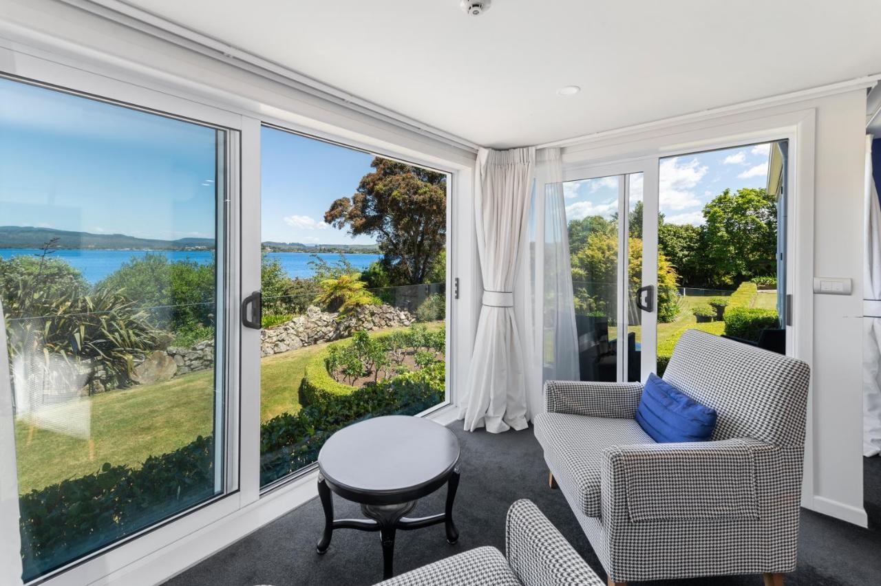 Black Swan Lakeside Boutique Hotel Rotorua Ngoại thất bức ảnh