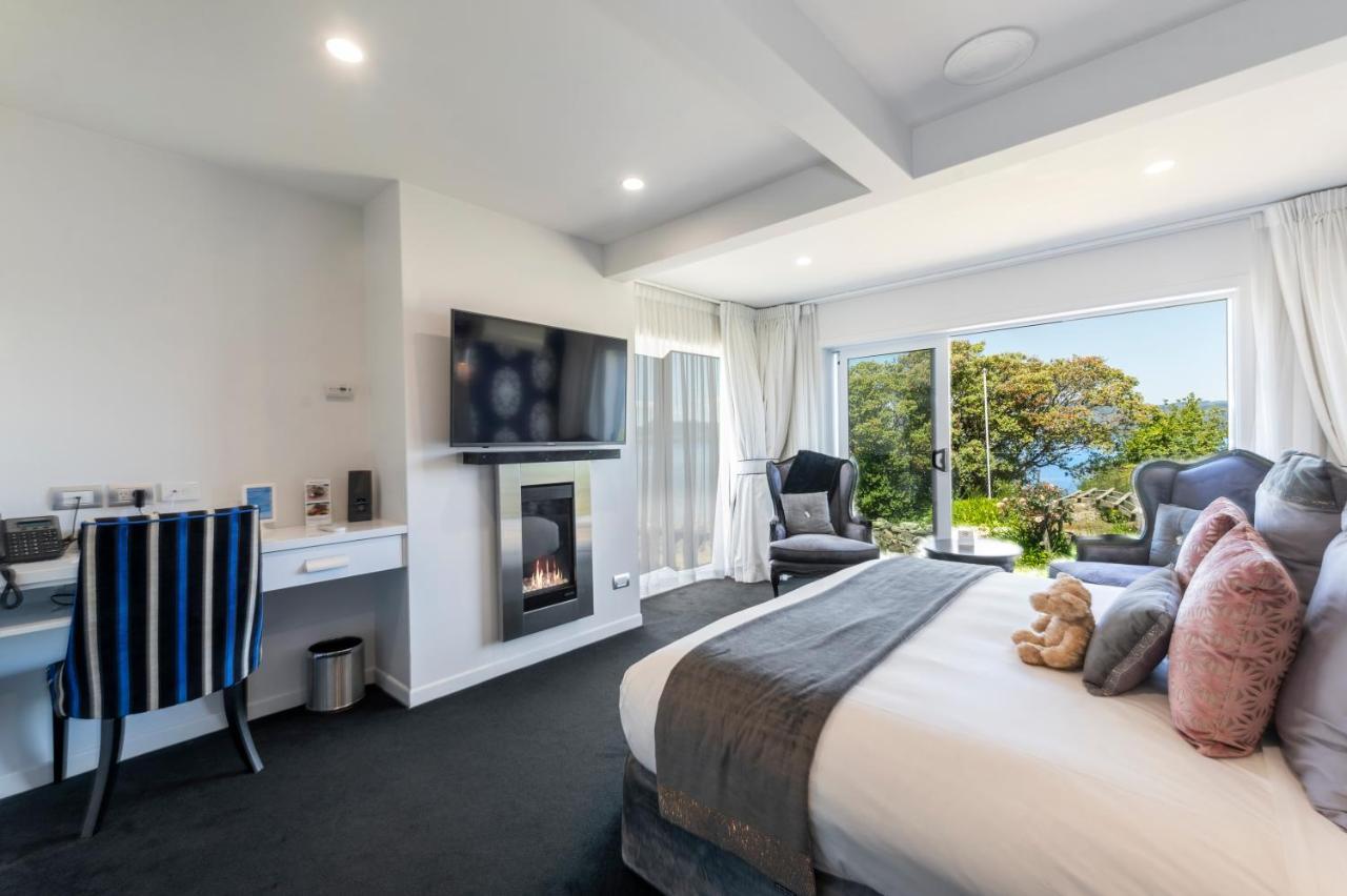 Black Swan Lakeside Boutique Hotel Rotorua Ngoại thất bức ảnh