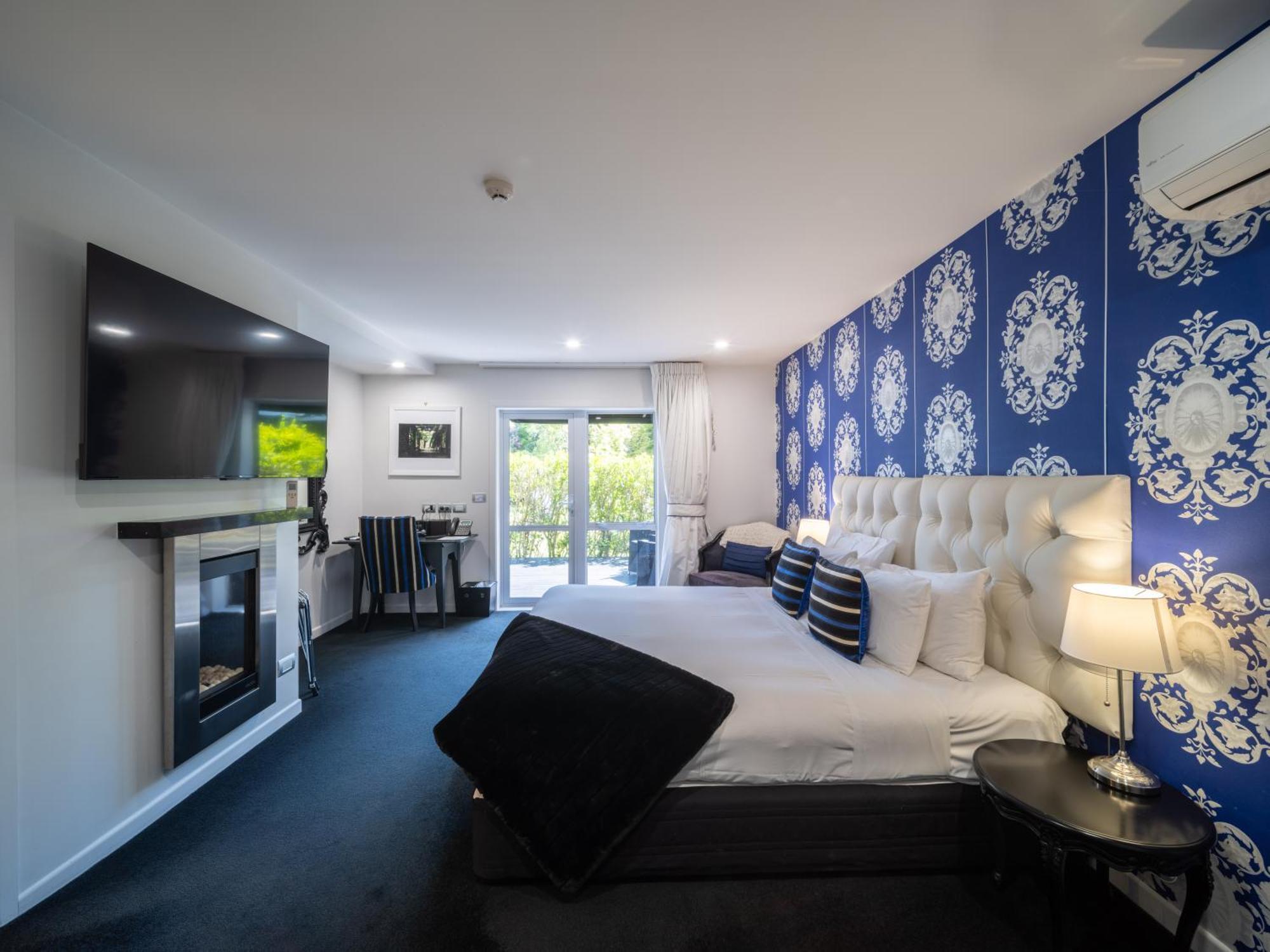 Black Swan Lakeside Boutique Hotel Rotorua Ngoại thất bức ảnh