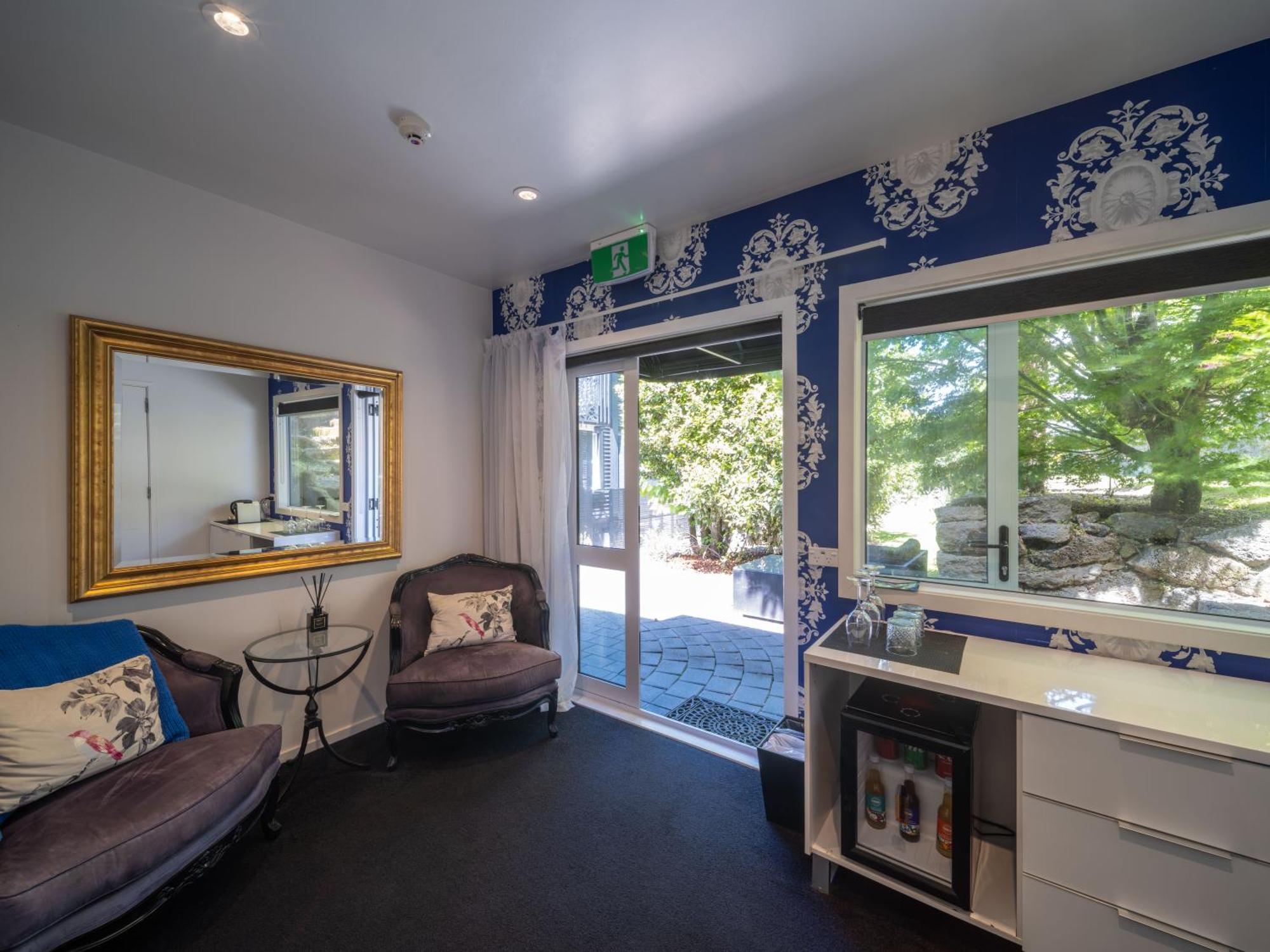 Black Swan Lakeside Boutique Hotel Rotorua Ngoại thất bức ảnh