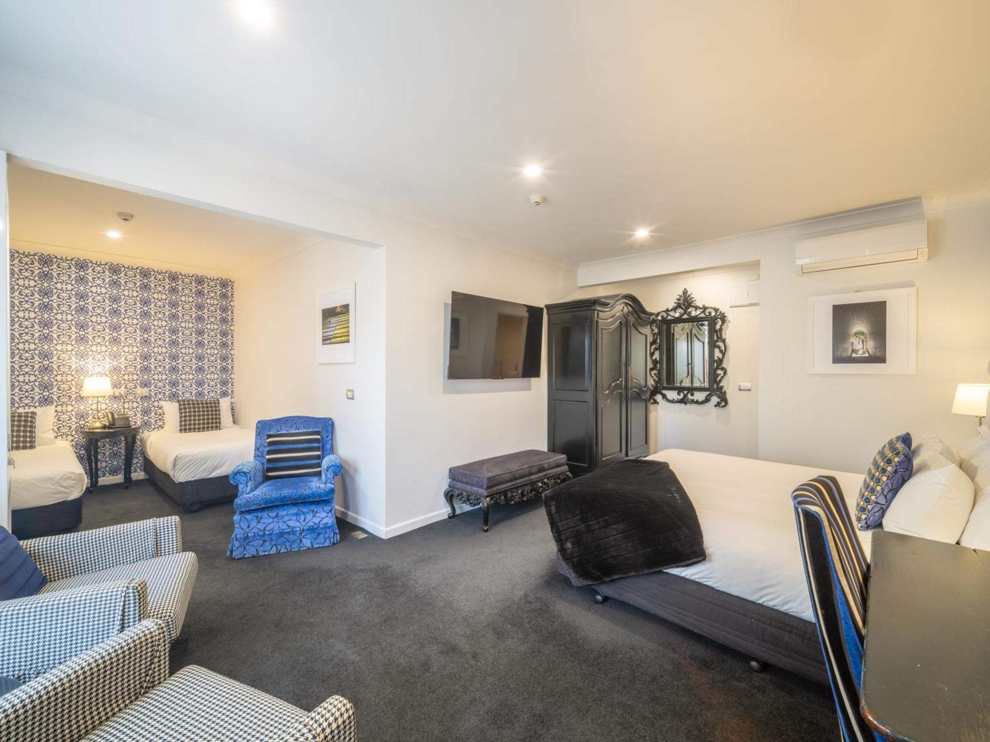 Black Swan Lakeside Boutique Hotel Rotorua Ngoại thất bức ảnh