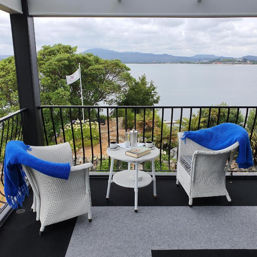 Black Swan Lakeside Boutique Hotel Rotorua Ngoại thất bức ảnh
